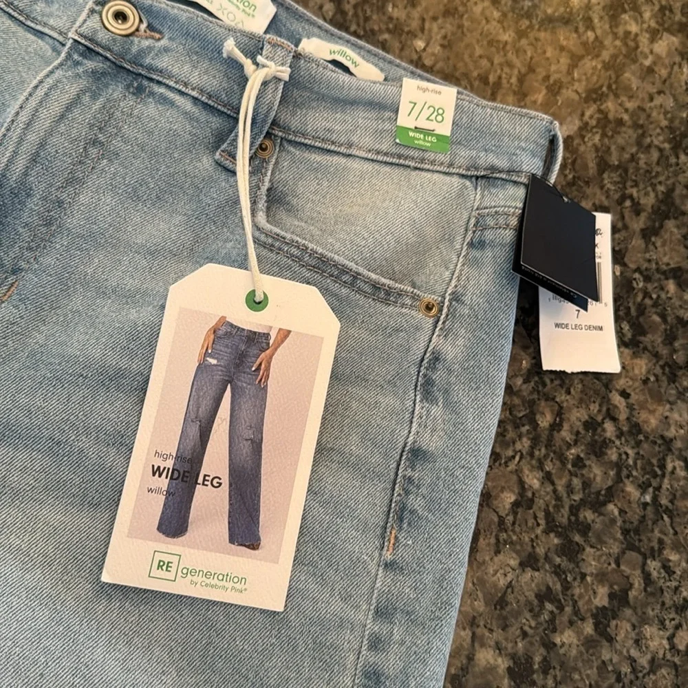 Celebrity Pink High Rise wide leg willow jeans NWT 7/28